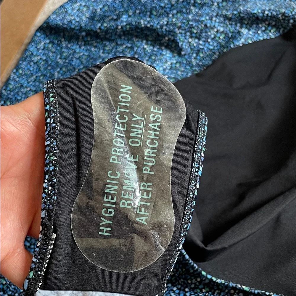 Summersalt  The Sidestroke One-Shoulder Swimsuit - Picture 6 of 10